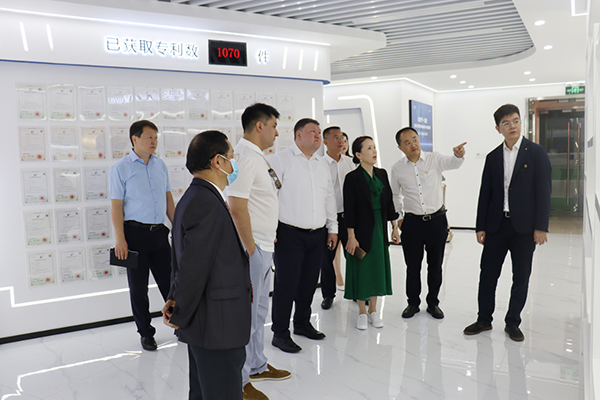 吉尔吉斯斯坦玛纳斯国际机场集团公司、吉尔吉斯邮政股份有限公司到访MK体育(中国)mk·官方网页版,