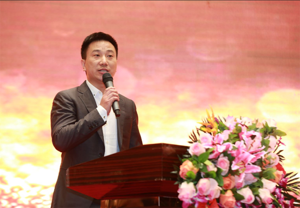 二十二年风雨  只因有你同行  又沐改革春风  再迎历史机遇 ——MK体育(中国)mk·官方网页版,22周年庆典暨颁奖典礼