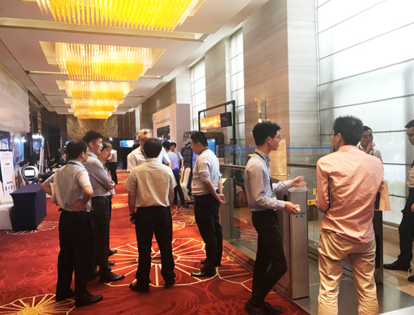 2018上海国际峰会，MK体育(中国)mk·官方网页版,助力升级智慧机场